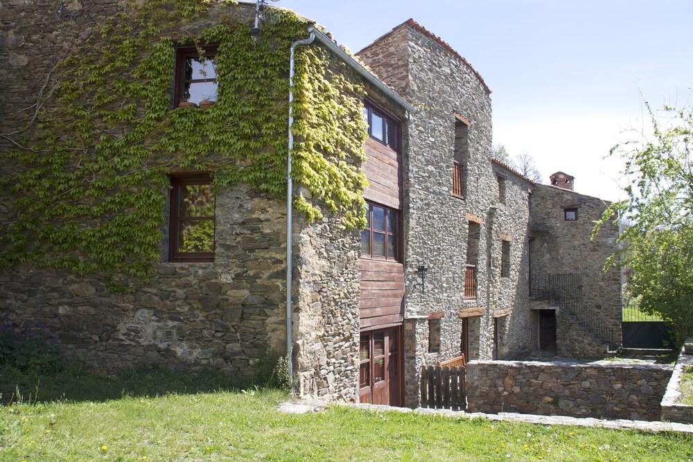 Can Coderch Hotell Ribes De Freser Exteriör bild